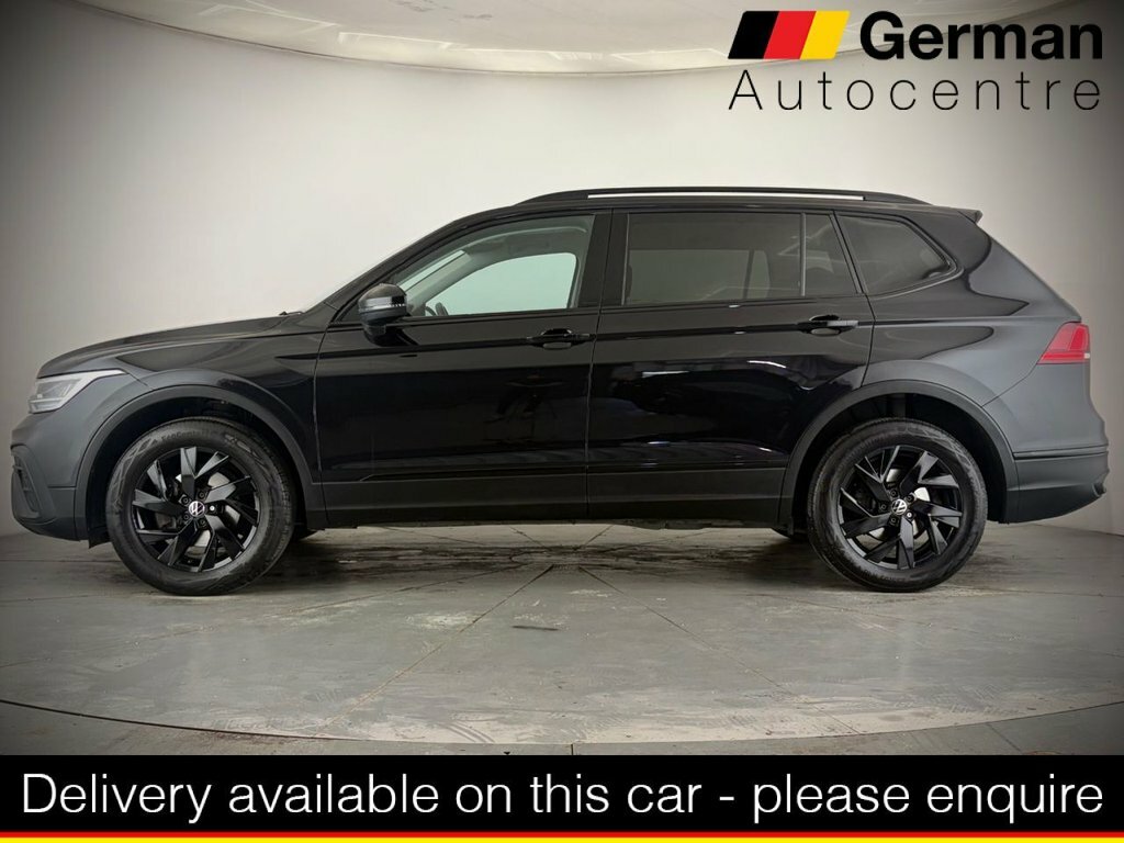 Volkswagen Tiguan Allspace 1.5L Life WP72RJO Black #3