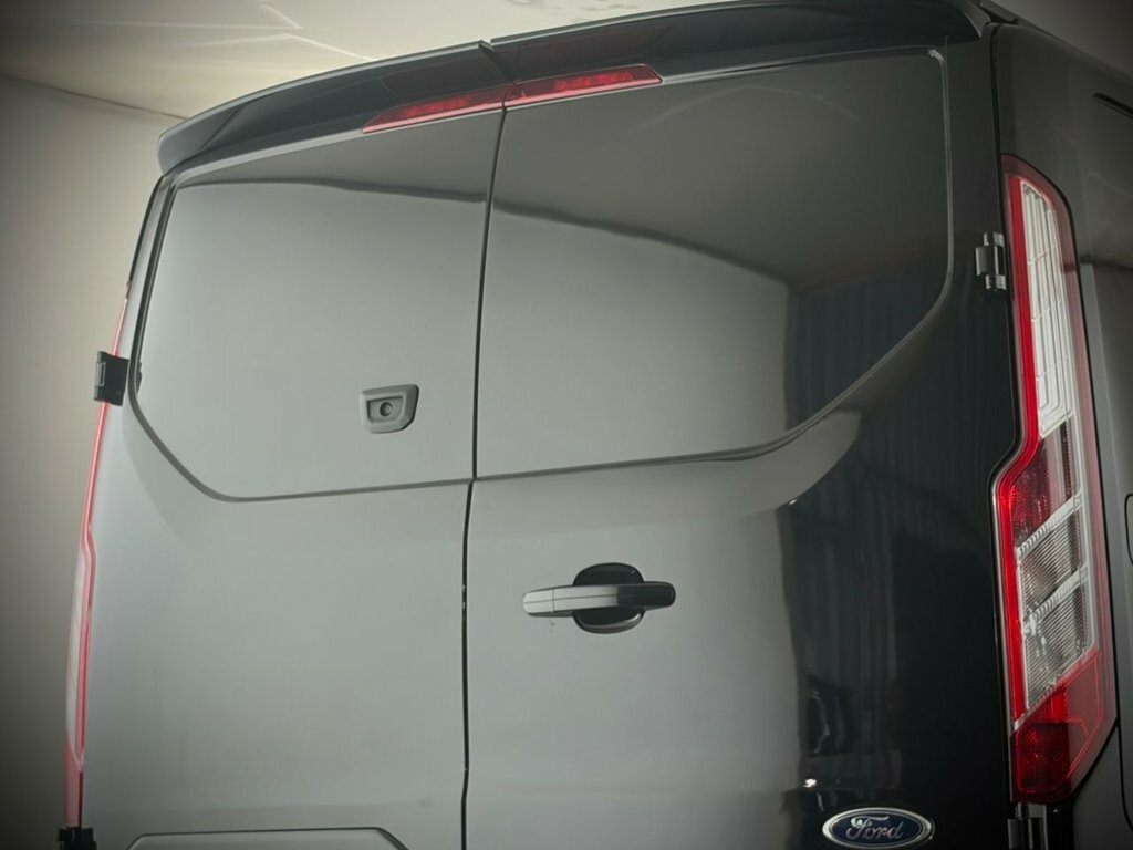 Ford Transit Custom 2L Limited HN72LUW Black #5