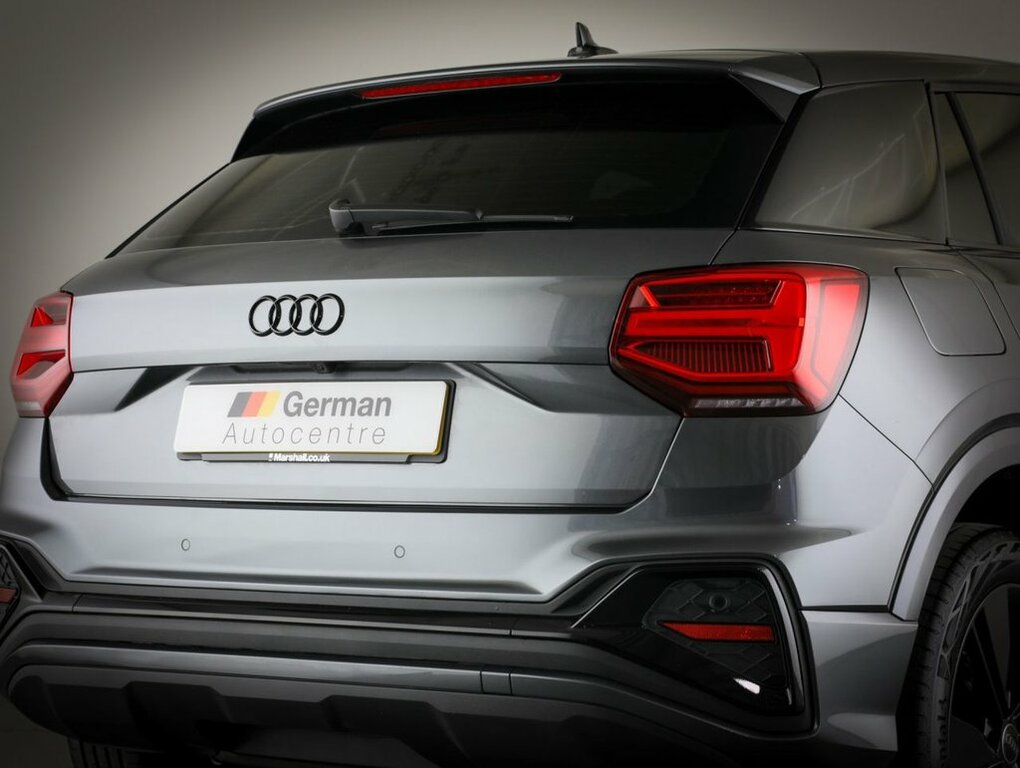 Audi Q2 1.5L S Line LY72BVF Grey #5
