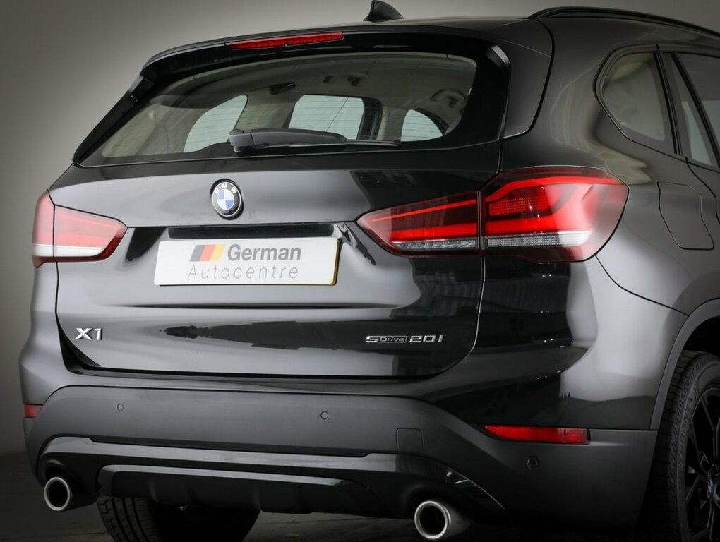 BMW X1 2L Xline CN21XPF Black #5