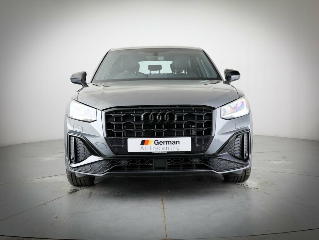 Audi Q2 1.5L S Line LX23UOC Grey #4