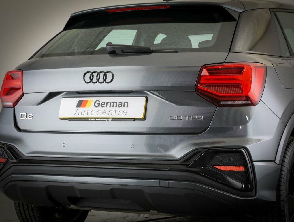 Audi Q2 1L S Line KP72NSN Grey #5