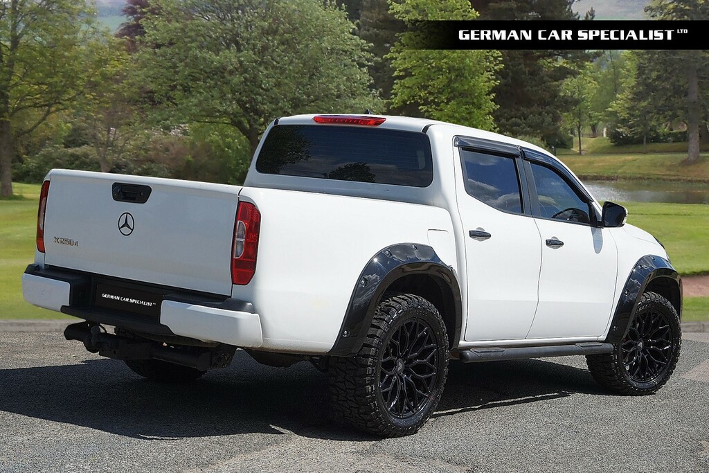 Mercedes-Benz X Class Estate  #2