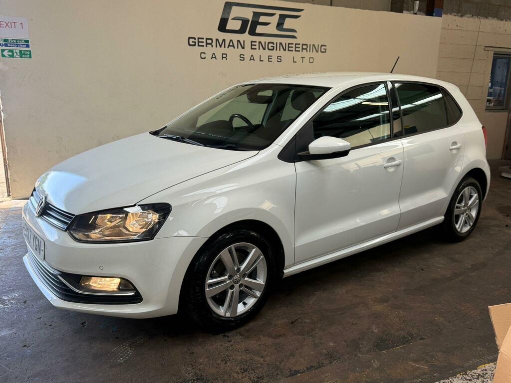 Volkswagen Polo Hatchback 1.2 Tsi Bluemotion Tech Match Edition Eu White