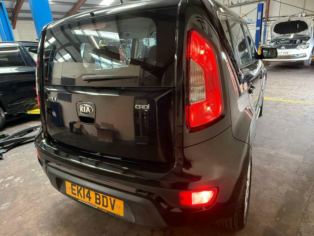 Kia Soul Hatchback Black #7