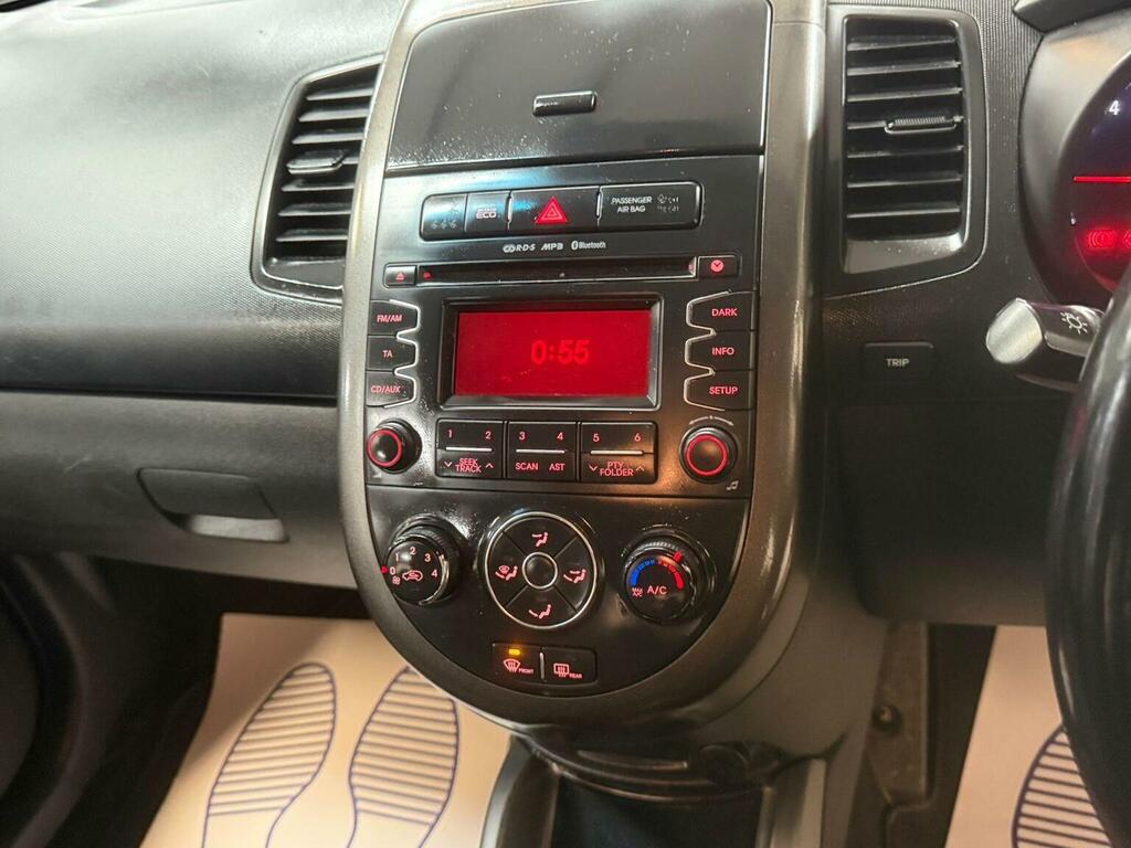 Kia Soul Hatchback Black #20