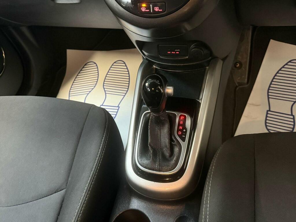 Kia Soul Hatchback Black #19