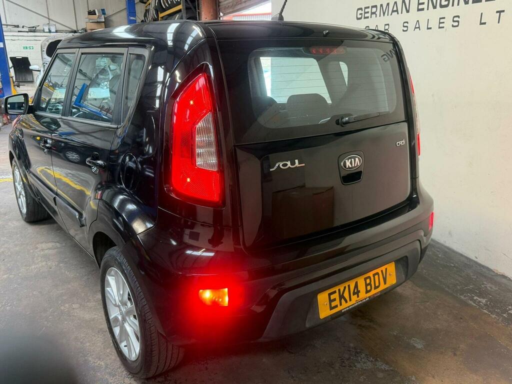 Kia Soul Hatchback Black #11
