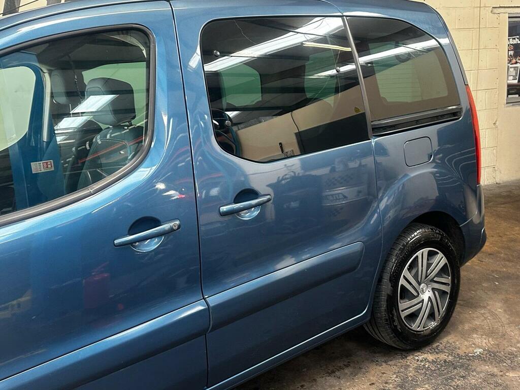 Citroen Berlingo Mpv 1.6 Bluehdi Feel Multispace Mpv Euro 6 20 CF17VTP Blue #4