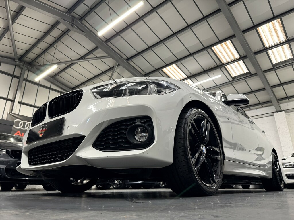 BMW 1 Series Hatchback 2.0 118D M Sport 5-Door 201666 BK66LWE White #6