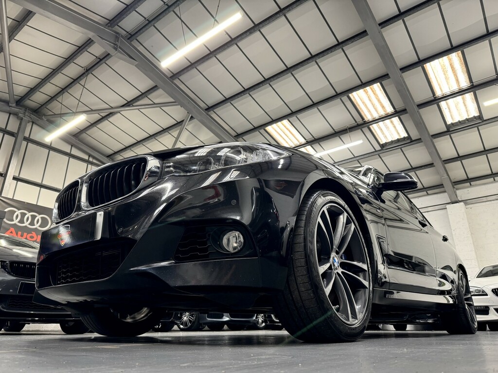 BMW 3 Series Gran Turismo Hatchback 3.0 330D M Sport Gran Turismo 201565 Black #6