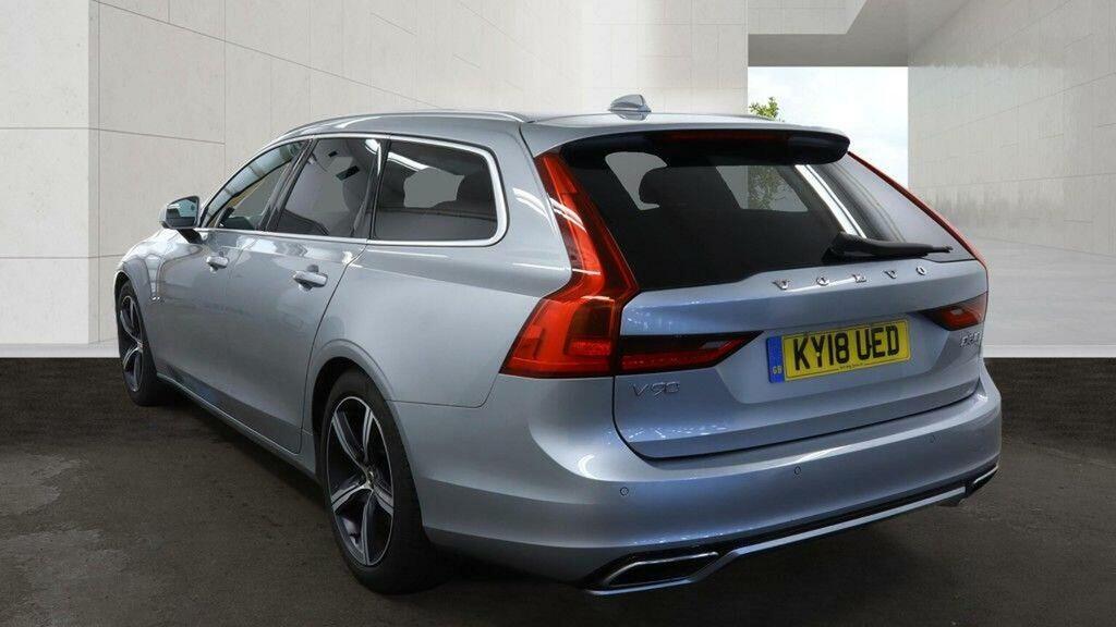 Volvo V90 Estate 2.0 D5 Powerpulse R-design Pro Awd Eur Silver #4