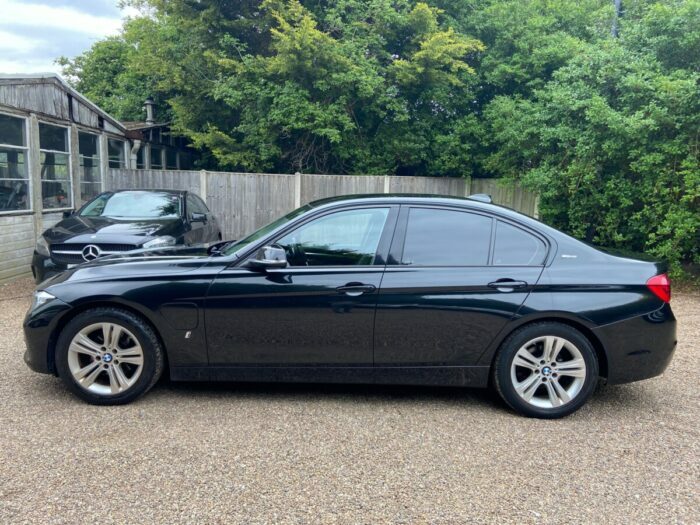 BMW 3 Series 2.0 Sport Hybrid Black 2016 Black #4