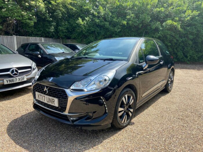 DS DS 3 1.2 Puretech Black 2017 KT17UNR Black #3
