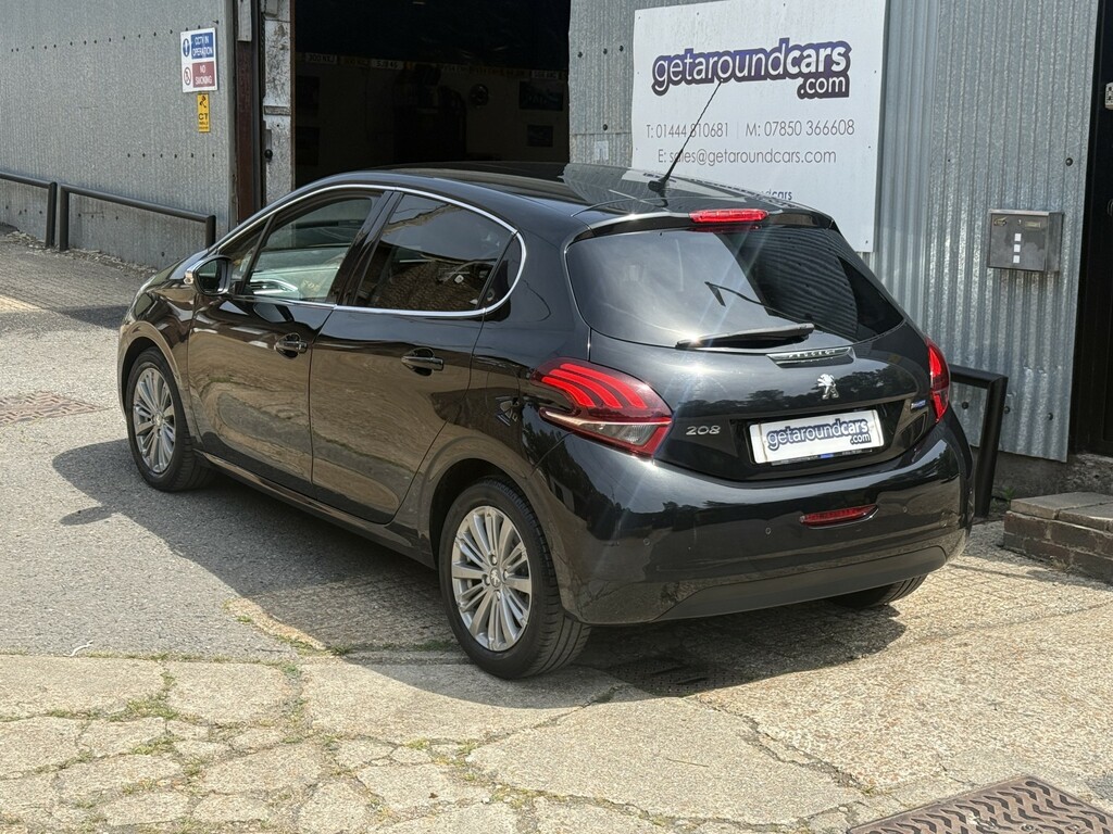 Peugeot 208 Hatchback 1.6 Bluehdi Allure 201515 LA15EDU Black #2