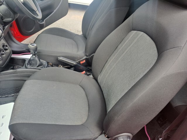 Fiat Punto 1.2 Pop NU65YHG Red #2