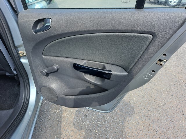 Vauxhall Corsa 1.4I 16V 100 Exclusiv Ac DA10HDO Grey #4