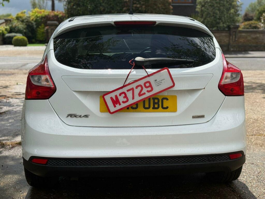 Ford Focus 1.0T Ecoboost Zetec Euro 5 Ss FG13UBC White #6
