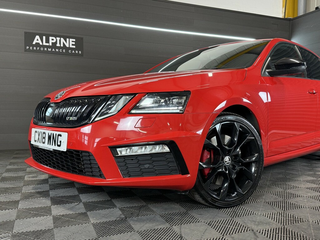 Skoda Octavia 2.0 Tsi Vrs Red #4