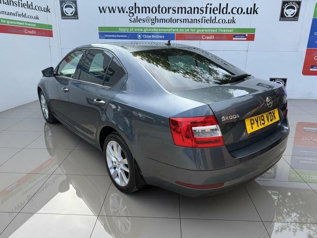 Skoda Octavia Hatchback 1.6 Tdi Scr Se L Euro 6 Ss 2019 Grey #4