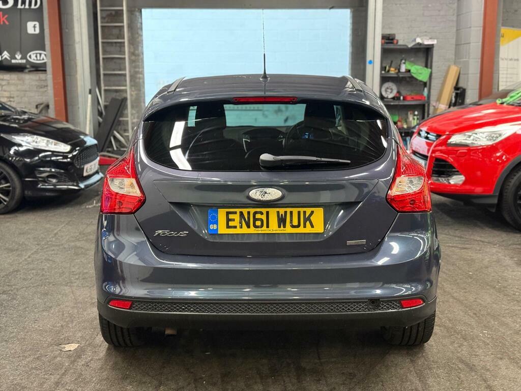 Ford Focus 1.6 Tdci Zetec Euro 5 S S Grey #4