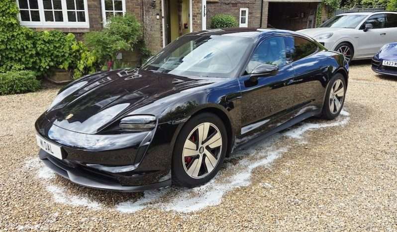 Porsche Taycan 4S 93.4K Performance Plus Black #2