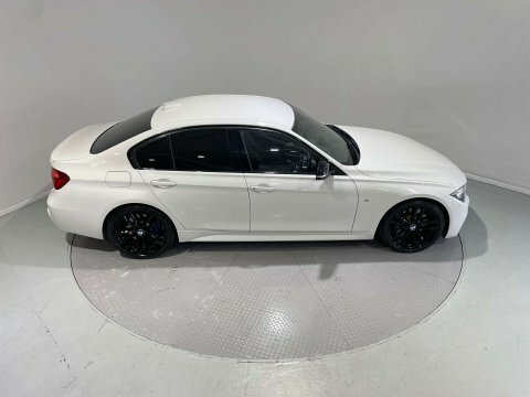 BMW 3 Series 3.0 330D M YK67OZG White #5