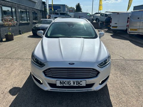 Ford Mondeo 2.0 Mondeo Titanium NK16VBC White #2