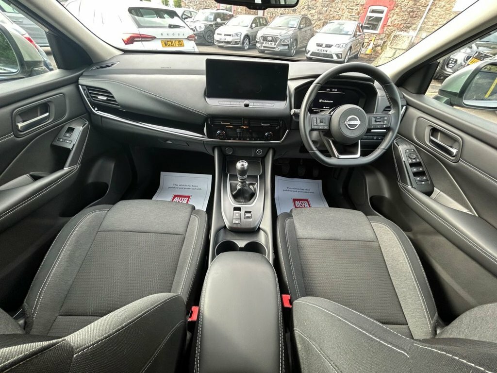 Nissan Qashqai 1.3L N-connecta DS22YGE Silver #5