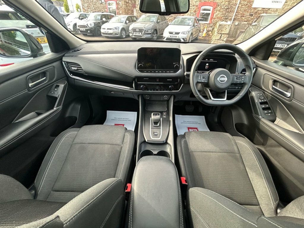 Nissan Qashqai 1.3L N-connecta DV22VRT Black #5