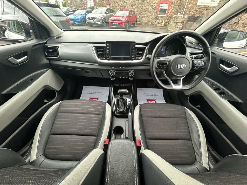 Kia Stonic 1L 3 CK19ZBN White #5