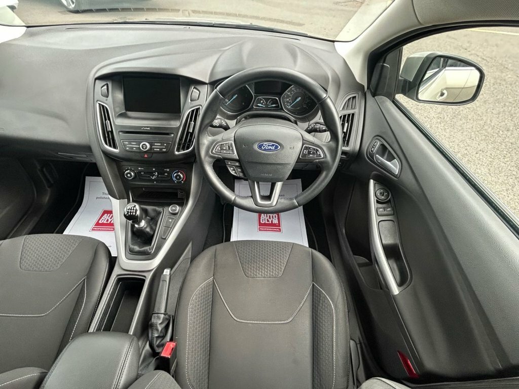 Ford Focus 1.5L Zetec Edition RX67ZXW Silver #2