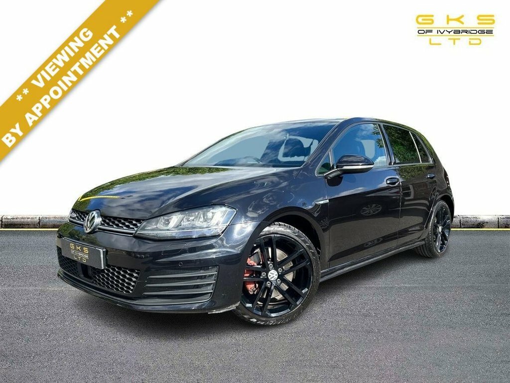 Volkswagen Golf 2L Gtd Black