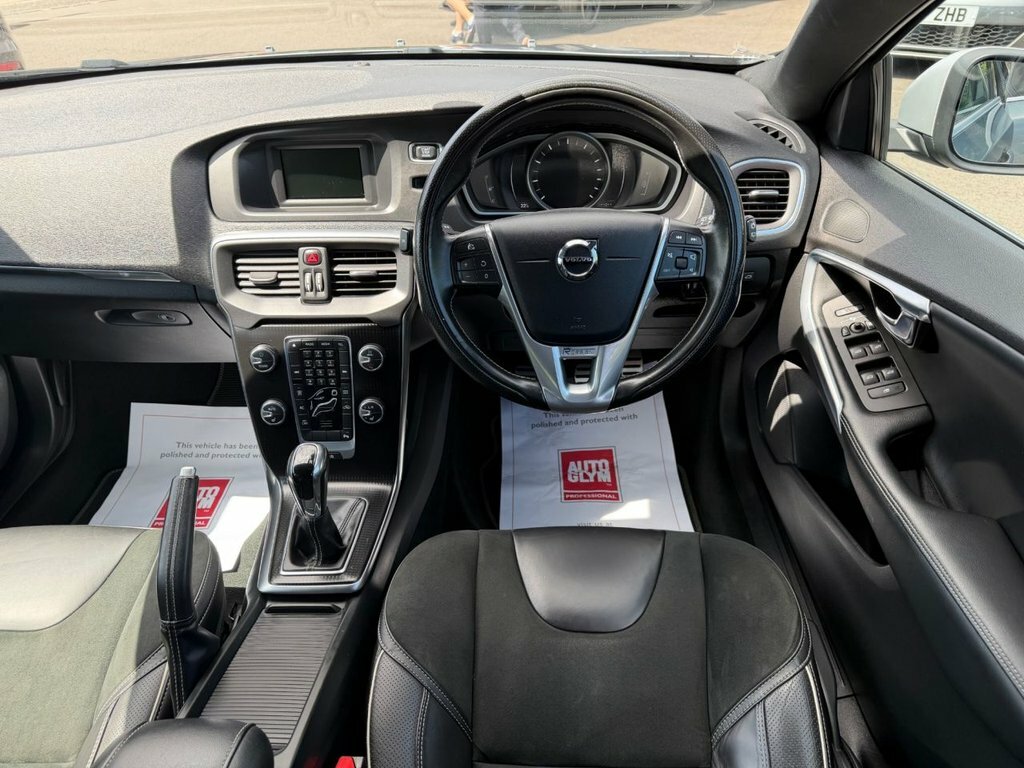 Volvo V40 2L R-design GP19FPT Grey #2