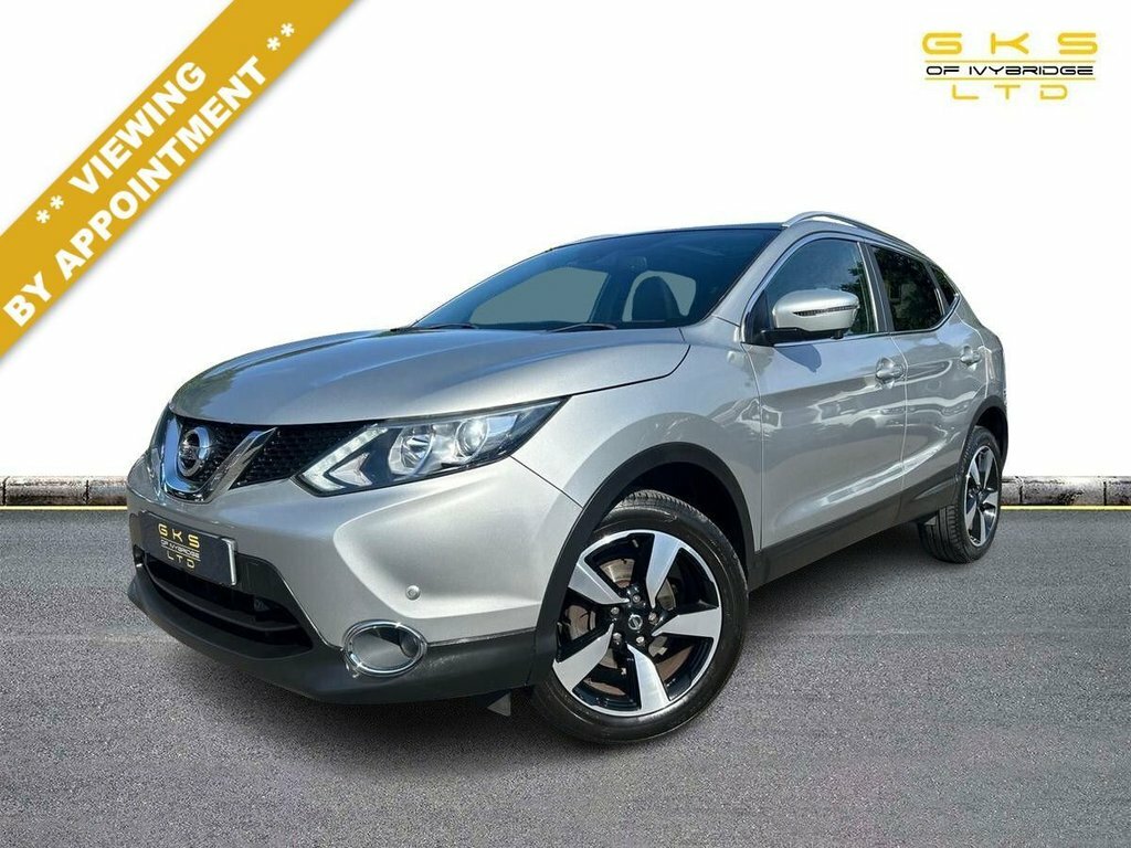 Nissan Qashqai 1.2L N-vision Silver