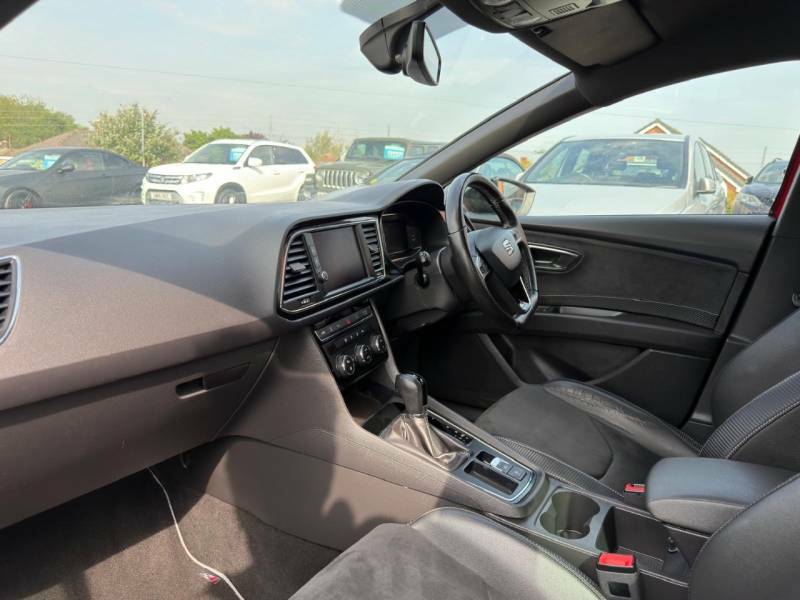 Seat Leon 2.0 Tsi Cupra 300 Ez Dsg 4Drive - 2019 19 AX19HHY Red #3