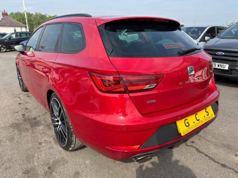 Seat Leon 2.0 Tsi Cupra 300 Ez Dsg 4Drive - 2019 19 AX19HHY Red #4