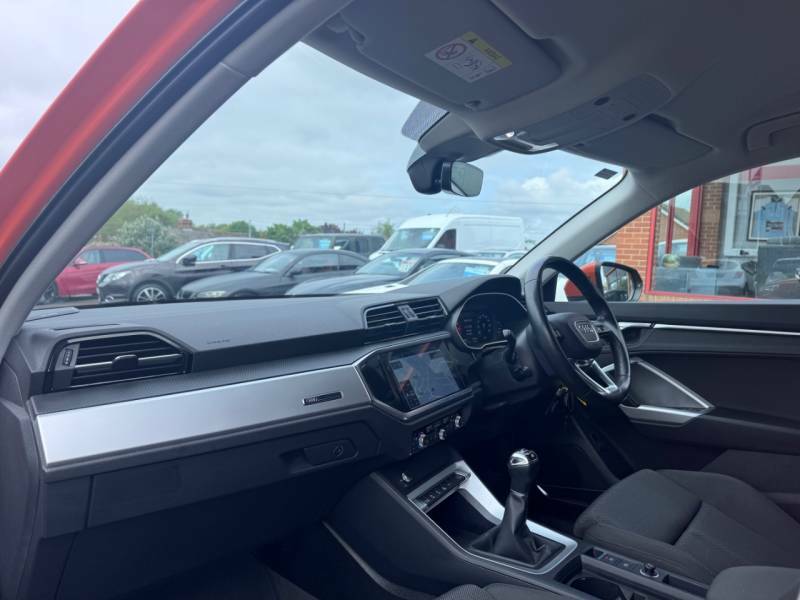 Audi Q3 35 Tfsi Sport - 2019 69 FV69UKD Orange #3