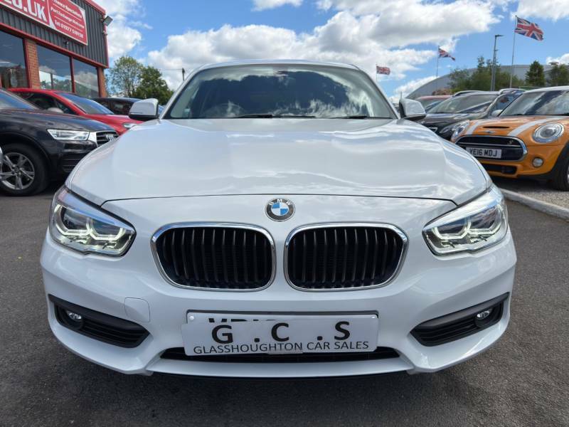 BMW 1 Series 116D Se Business Navservotronic - 2019 19 YD19ROC White #2
