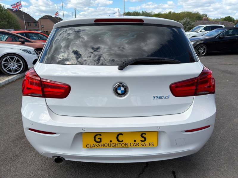 BMW 1 Series 116D Se Business Navservotronic - 2019 19 YD19ROC White #5