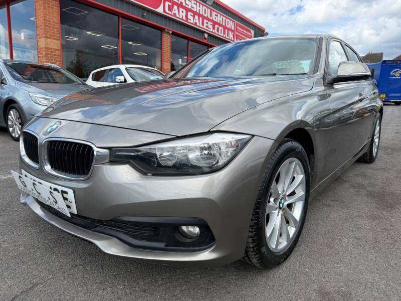 BMW 3 Series 318D Se - 2015 65 Silver