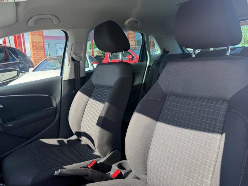 Volkswagen Polo 1.2 Tsi Match Edition -Full Service History- 2 FJ17SXP Blue #3