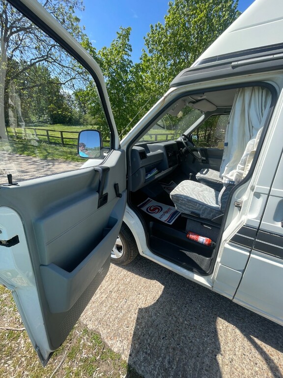 Volkswagen Transporter 2.4D 1000 Red #12