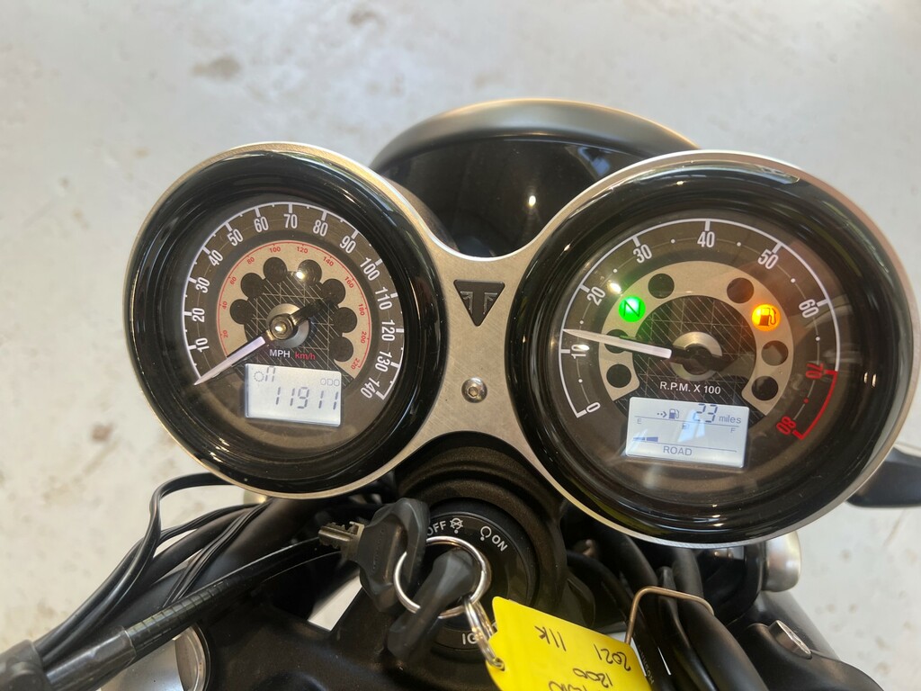 Triumph  Petrol Black #8