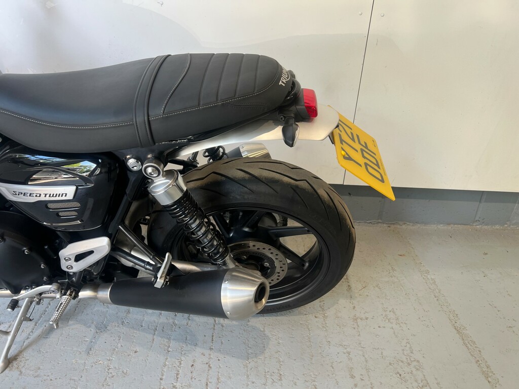 Triumph  Petrol Black #5
