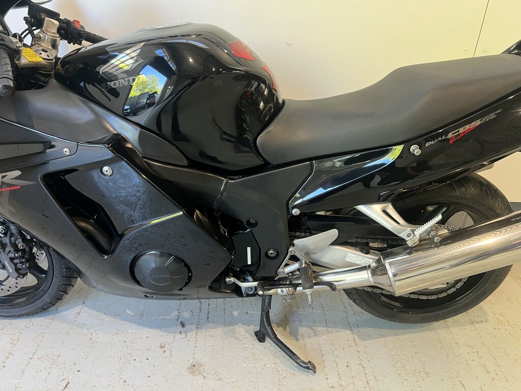 Honda  Super Blackbird 1137Cc Black #10