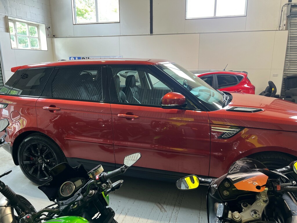 Land Rover Range Rover Sport Sdv6 Hse CP63ELV  #6