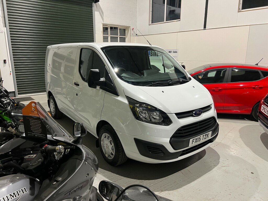 Ford Transit Custom 270 2.2 Panel Van No-vat