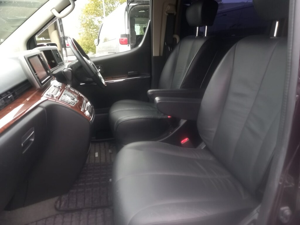 Nissan Elgrand 3.5 37,000 Miles Purple #4