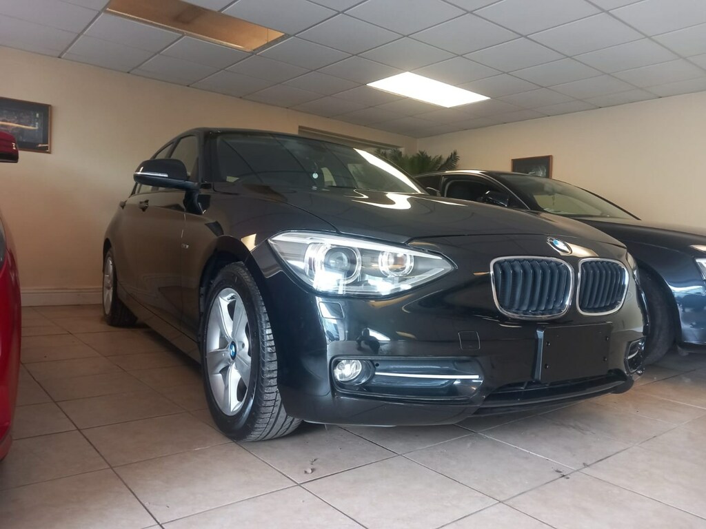 BMW 1 Series 1.6 Only 31,000 Miles 31K Black
